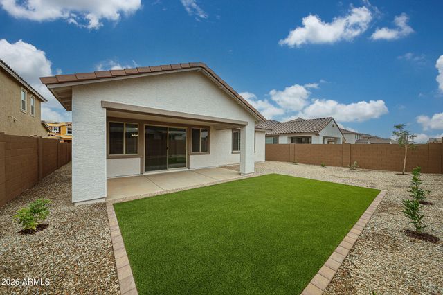 14764 W SMOKETREE Drive, Surprise, AZ 85387