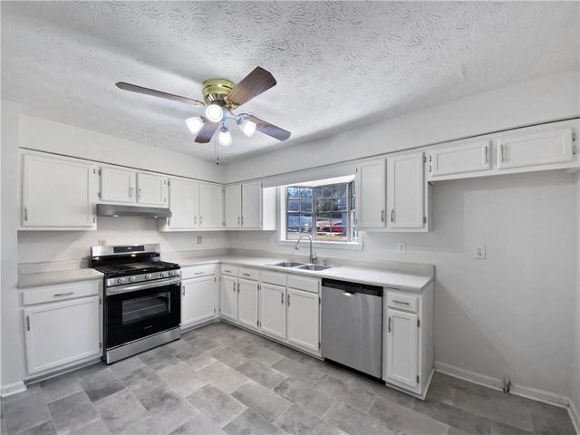 3048 Drexel Lane, Jonesboro, GA 30236