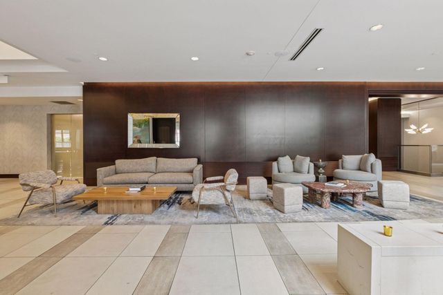 201 S 11th Street 2500, Minneapolis, MN 55403