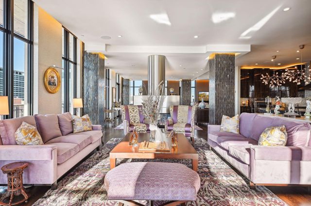 201 S 11th Street 2500, Minneapolis, MN 55403