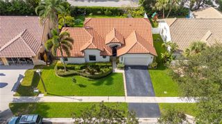 10900 NW 18th Ct, Plantation, FL 33322