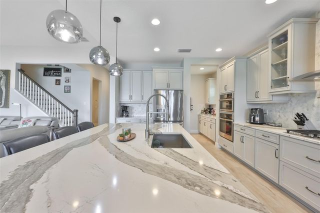 5379 EVERLONG DRIVE, Apollo Beach, FL 33572