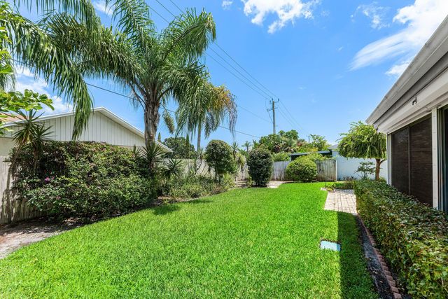 149 Arrowhead Circle, Jupiter, FL 33458