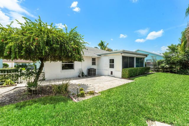 149 Arrowhead Circle, Jupiter, FL 33458