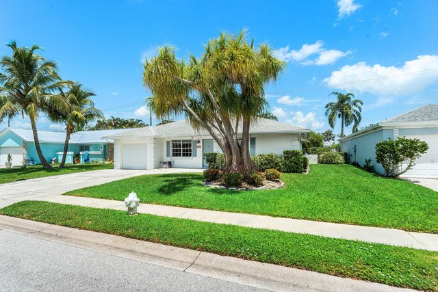 149 Arrowhead Circle, Jupiter, FL 33458