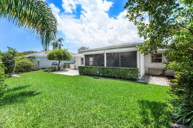 149 Arrowhead Circle, Jupiter, FL 33458
