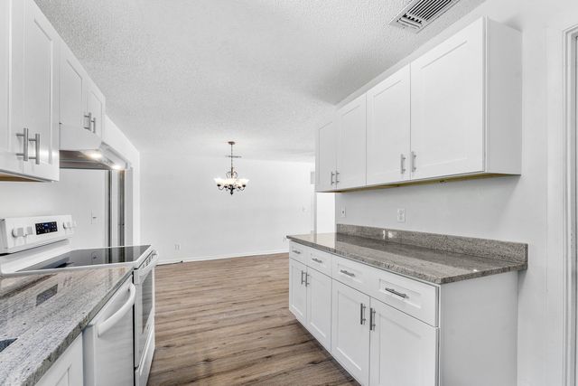 149 Arrowhead Circle, Jupiter, FL 33458