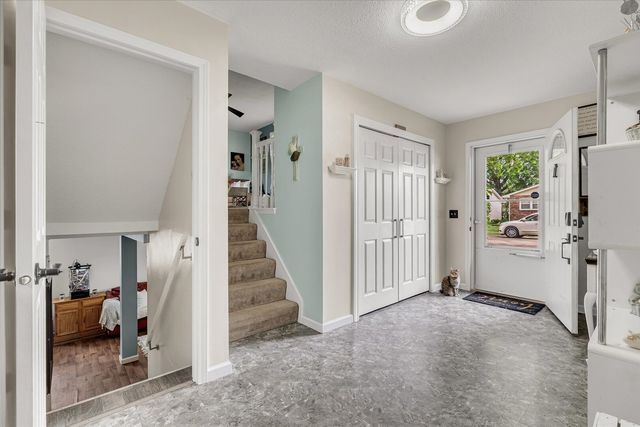 1215 Calvin Street, Davenport, IA 52804