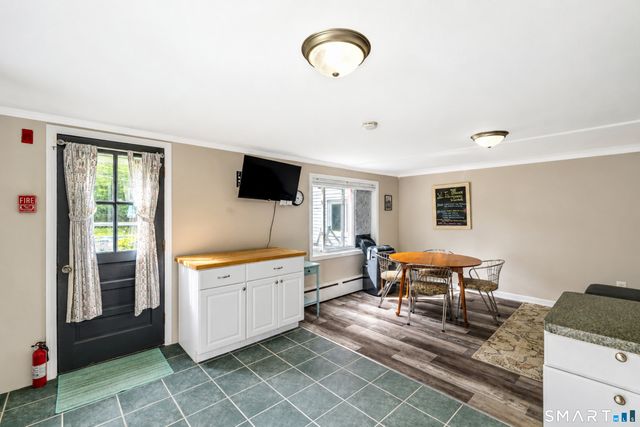 11 Trumbull Drive, Wallingford, CT 06492
