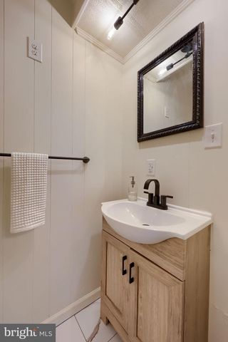 244 S 5TH ST, Columbia, PA 17512