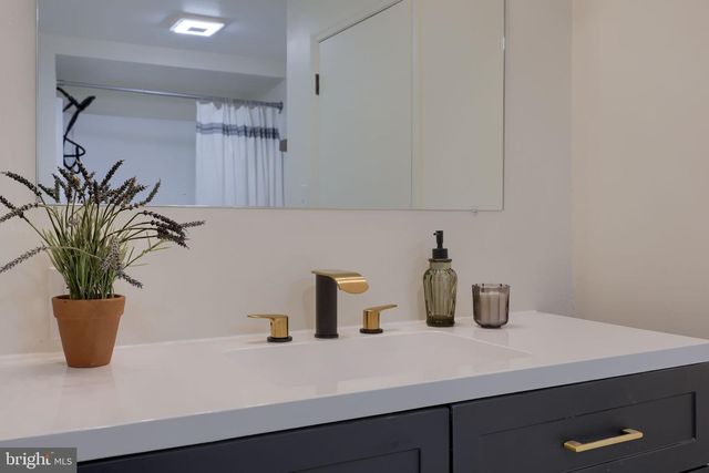 244 S 5TH ST, Columbia, PA 17512