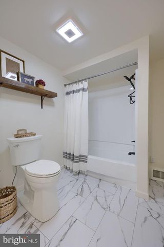 244 S 5TH ST, Columbia, PA 17512