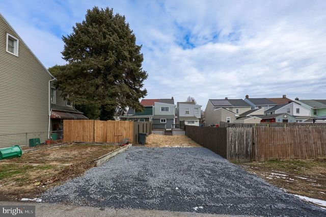 244 S 5TH ST, Columbia, PA 17512