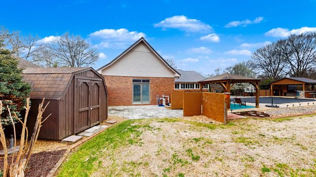 15 Chesapeake Dr, Mc Kenzie, TN 38201