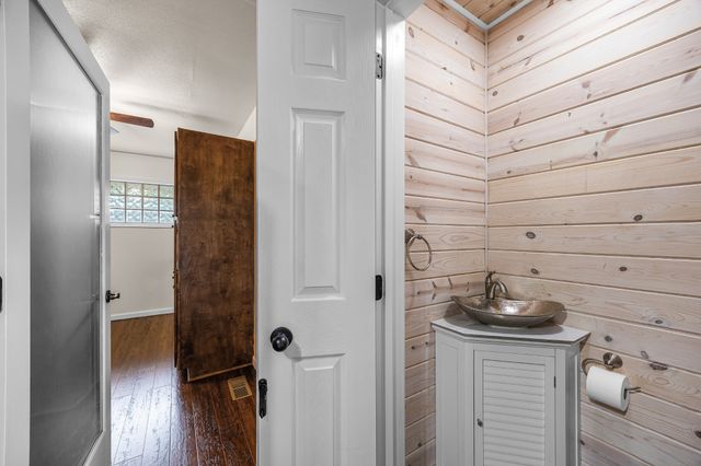 15 Chesapeake Dr, Mc Kenzie, TN 38201