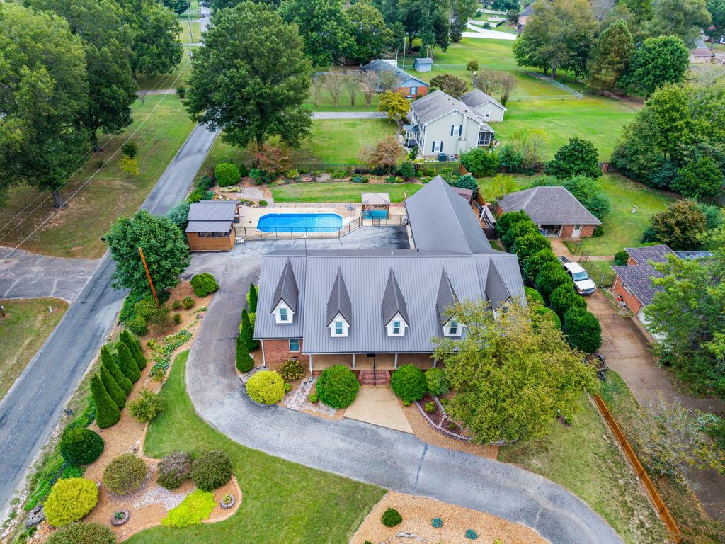 15 Chesapeake Dr, Mc Kenzie, TN 38201