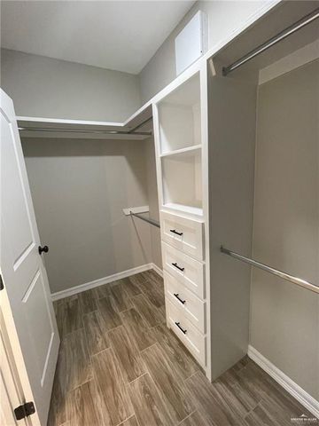 407 W 3rd Street, La Joya, TX 78560