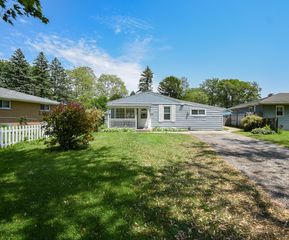 1905 Ezekiel Avenue, Zion, IL 60099