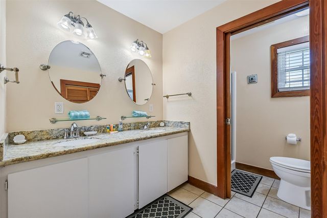 4018 Reeves Drive, Galveston, TX 77554