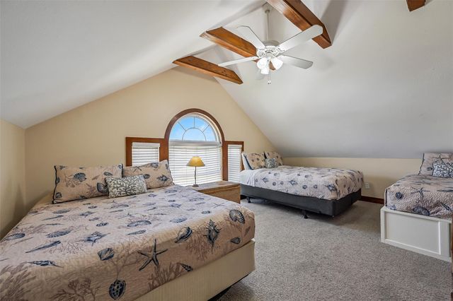 4018 Reeves Drive, Galveston, TX 77554