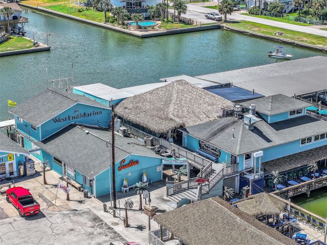 4018 Reeves Drive, Galveston, TX 77554
