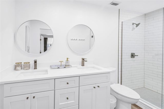 6100 BAHIA DEL MAR CIRCLE 205, St Petersburg, FL 33715