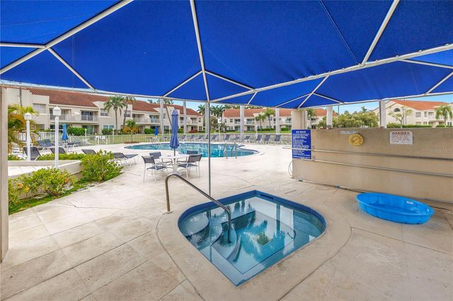6100 BAHIA DEL MAR CIRCLE 205, St Petersburg, FL 33715