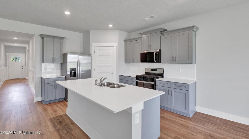 8377 Bankhead Drive, Olive Branch, MS 38654 — photo 3