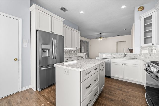 8109 Waimea Street, Frisco, TX 75035