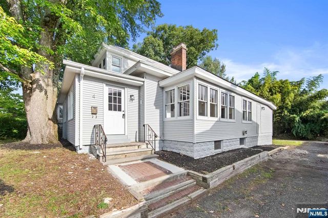 4 Merrie Trail, Denville Township, NJ 07834