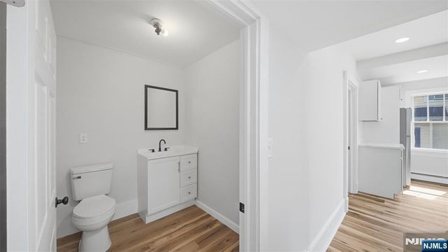 4 Merrie Trail, Denville Township, NJ 07834