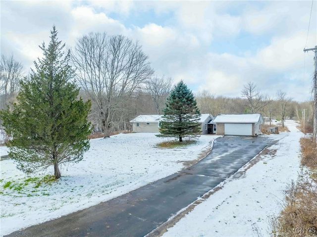1557 County Route 7, Hannibal, NY 13126