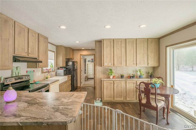 1557 County Route 7, Hannibal, NY 13126