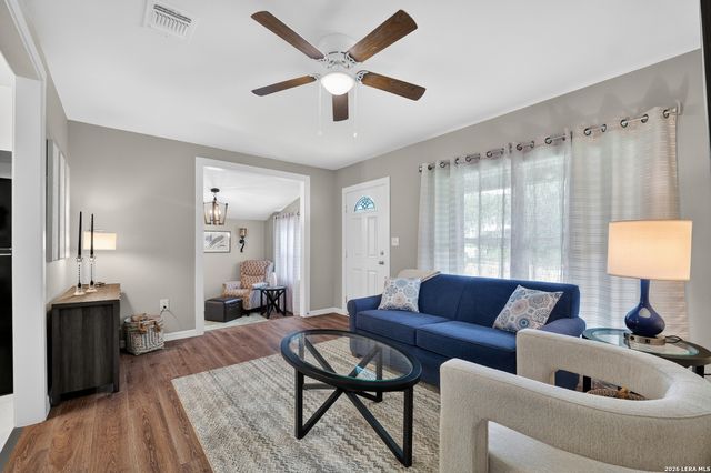 2310 BURNET ST, San Antonio, TX 78202