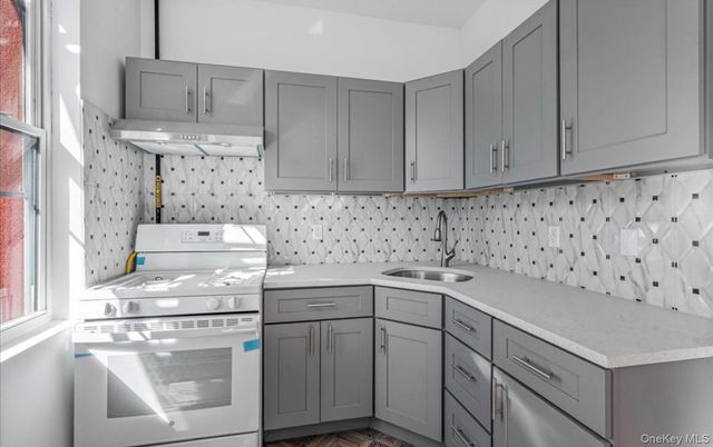 37 Jewel Street, Brooklyn, NY 11222