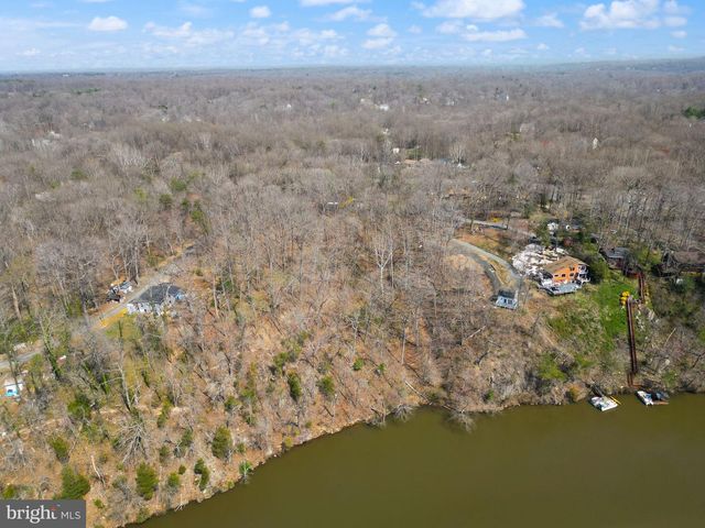 11720 OLYMPIC DR, Manassas, VA 20112