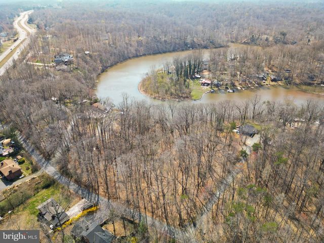 11720 OLYMPIC DR, Manassas, VA 20112