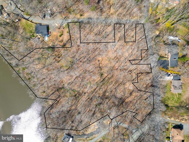 11720 OLYMPIC DR, Manassas, VA 20112