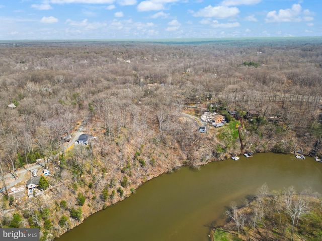 11720 OLYMPIC DR, Manassas, VA 20112