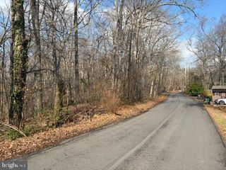 11720 OLYMPIC DR, Manassas, VA 20112