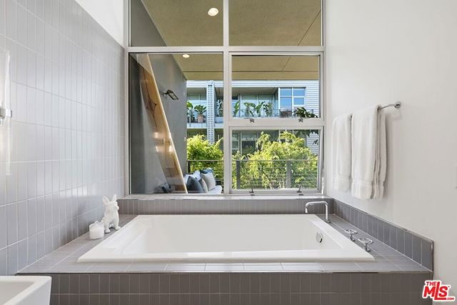 4080 Glencoe Avenue 317, Marina Del Rey, CA 90292
