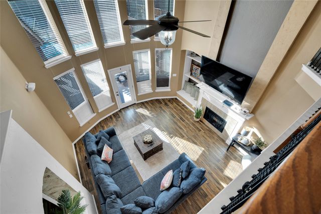 6777 Island Drive, Grand Prairie, TX 75054