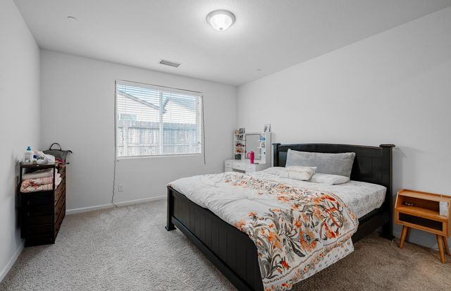 6552 E Huffman Avenue, Fresno, CA 93727