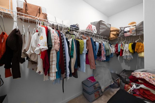 6552 E Huffman Avenue, Fresno, CA 93727