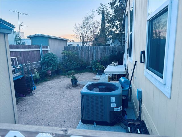 17333 Valley Boulevard 79E, Fontana, CA 92335