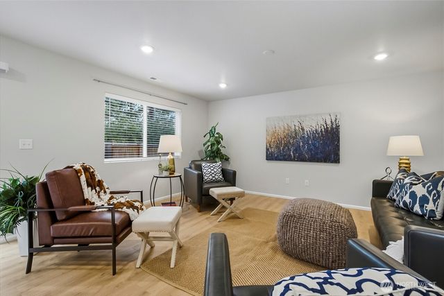 1047 17th Avenue, Sultan, WA 98294