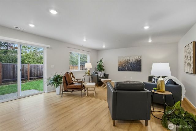 1047 17th Avenue, Sultan, WA 98294