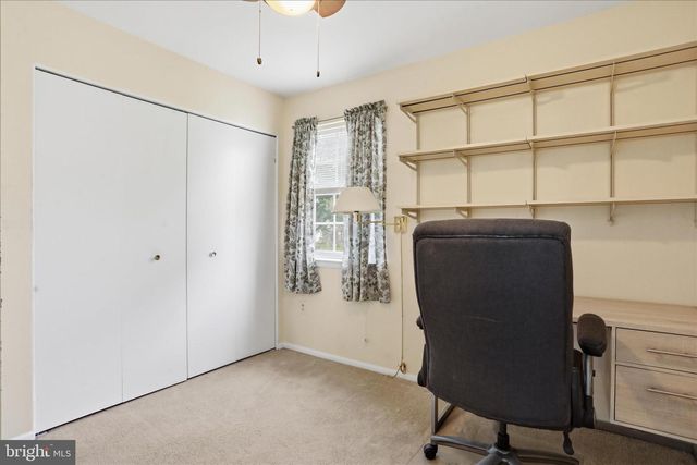 5661 CRABAPPLE DR, Frederick, MD 21703