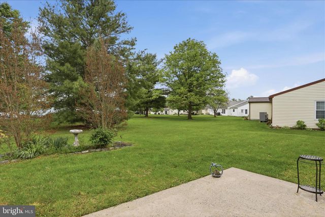 5661 CRABAPPLE DR, Frederick, MD 21703