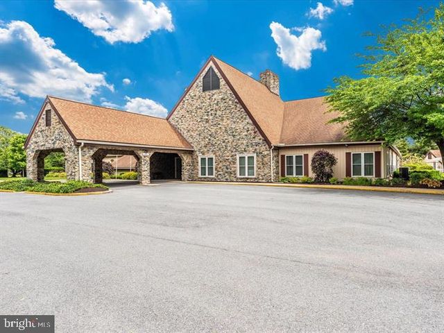 5661 CRABAPPLE DR, Frederick, MD 21703